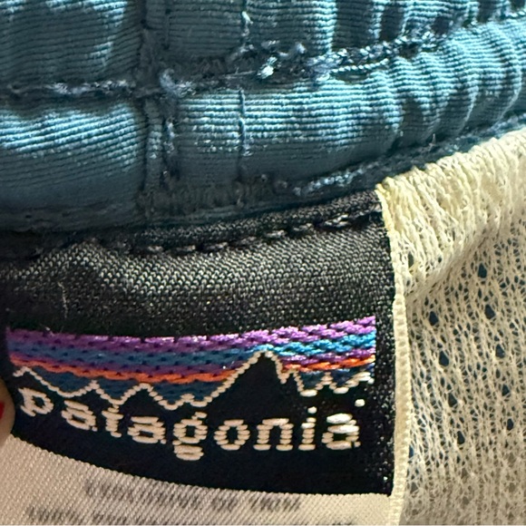Patagonia boy short size XL (B25) - Picture 3 of 4